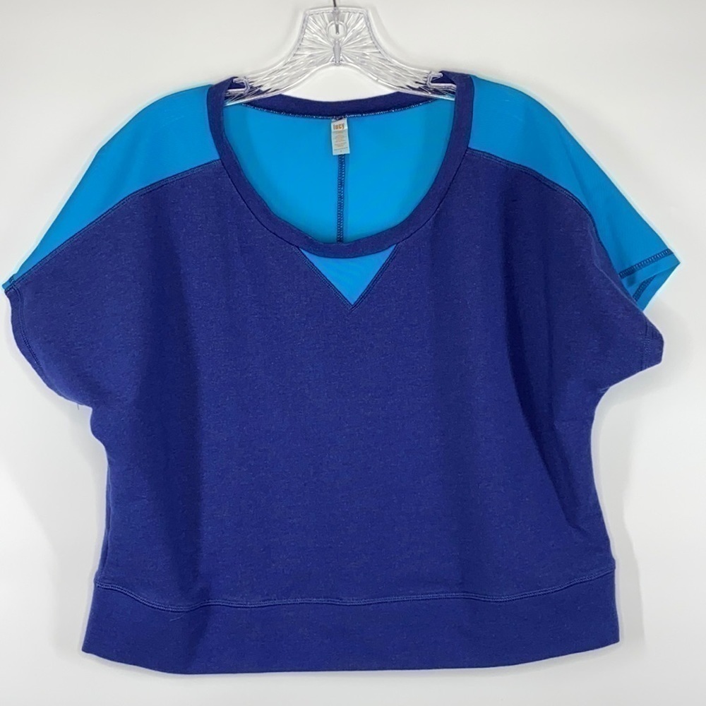 Lucy Blue Scoop-neck Mesh Back Athleisure Short Sleeve Shirt